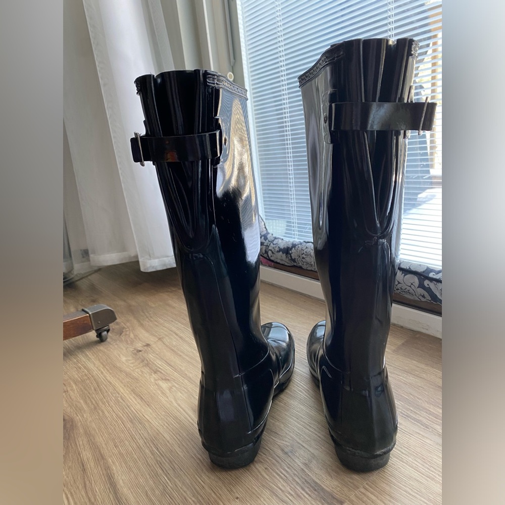 Hunter Black Gloss Rain Boots - Picture 5 of 11